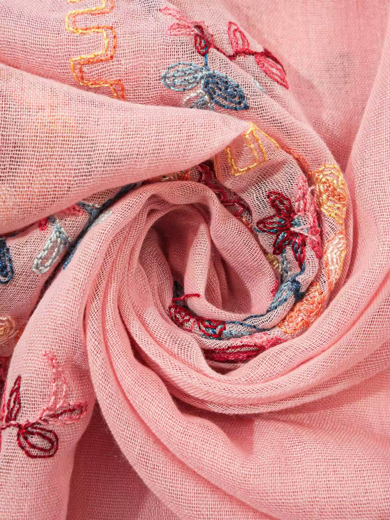 New Women Embroidered Scarf Elegant and Versatile for Women Embroidered Flower Long Summer Sunscreen Scarves Echarpe Shawl Large Wrap UK