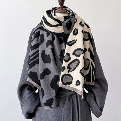 New Scarf Tiger and Leopard Print Scarf Thickened Animal Print Warm Cashmere Double Sided Scarves Luxury Pashmina Viscose Wool Fashion Shawl Women Allure UK