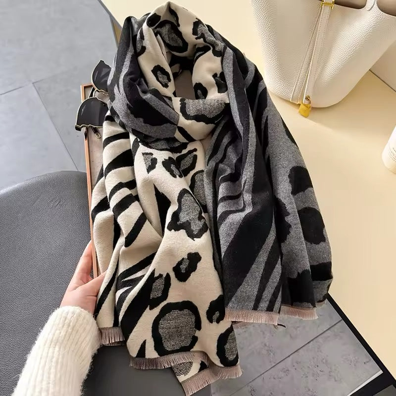 New Scarf Tiger and Leopard Print Scarf Thickened Animal Print Warm Cashmere Double Sided Scarves Luxury Pashmina Viscose Wool Fashion Shawl Women Allure UK