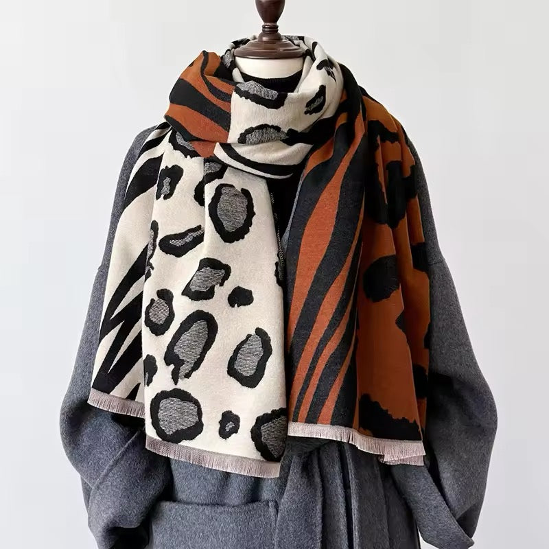 New Scarf Tiger and Leopard Print Scarf Thickened Animal Print Warm Cashmere Double Sided Scarves Luxury Pashmina Viscose Wool Fashion Shawl Women Allure UK