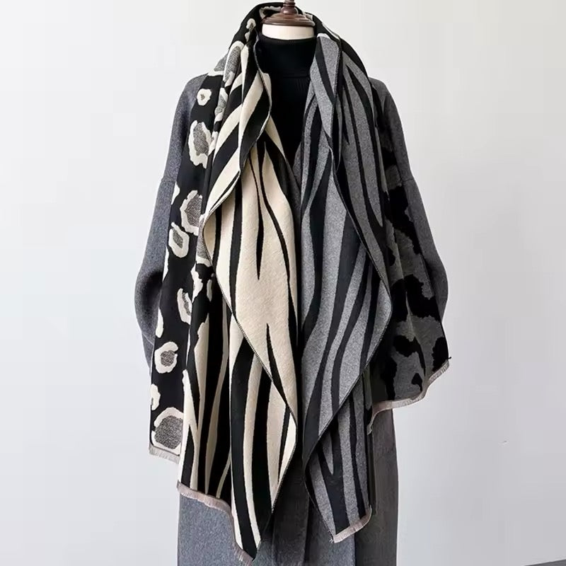 New Scarf Tiger and Leopard Print Scarf Thickened Animal Print Warm Cashmere Double Sided Scarves Luxury Pashmina Viscose Wool Fashion Shawl Women Allure UK