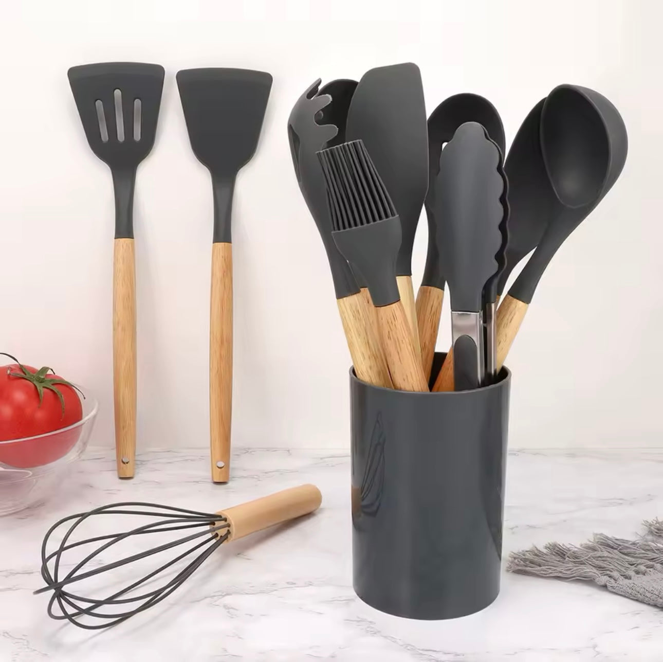 12Pcs Silicone Kitchen Utensils Spatula Shovel Soup Spoon Cooking Tool with Storage Bucket Non-Stick Wood Handle Kitchen Home Gadgets