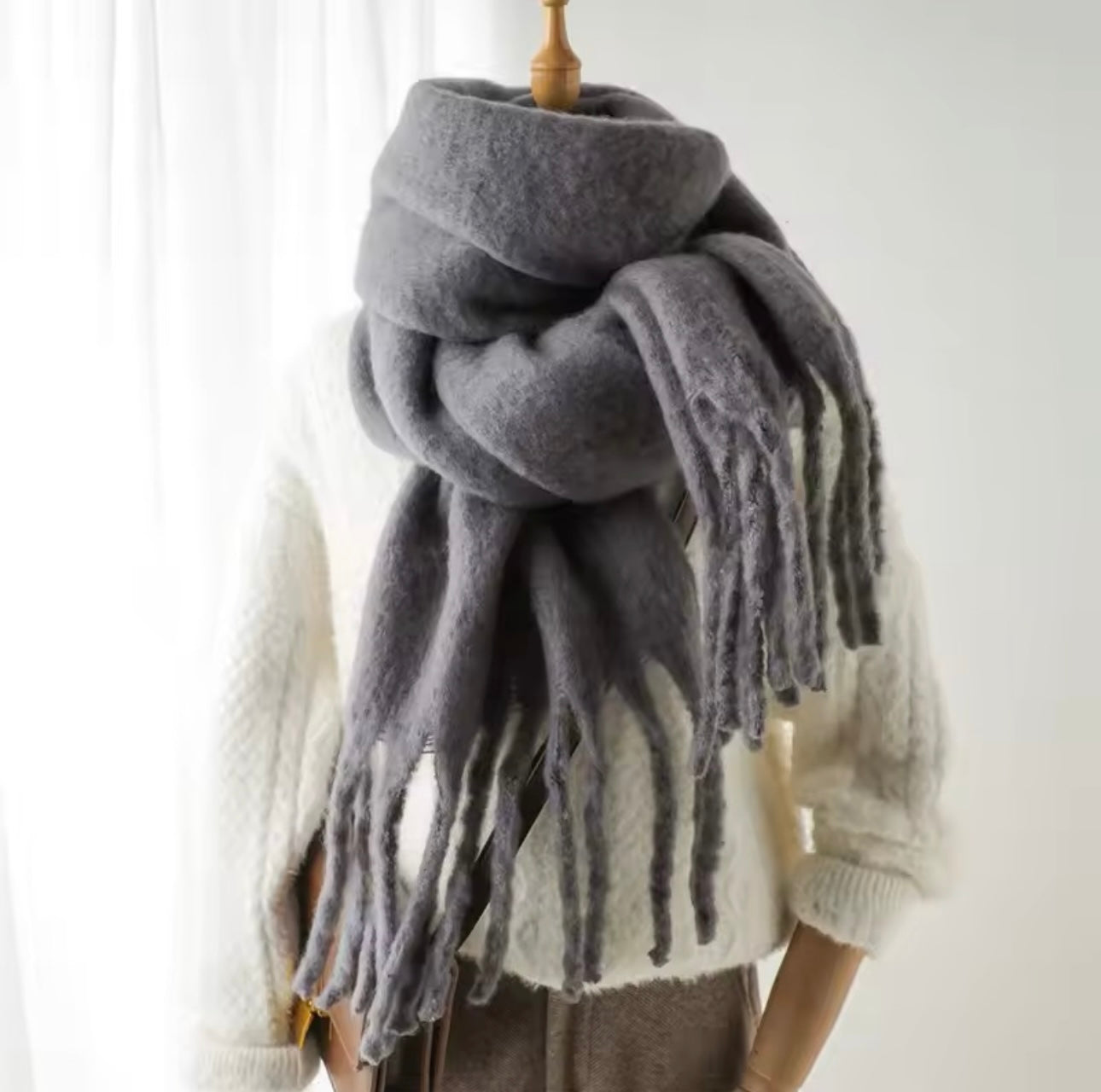 New Women Woollen Cashmere Touch Scarf for Women - Warm Fringe Pashmina Shawl Bufanda UK