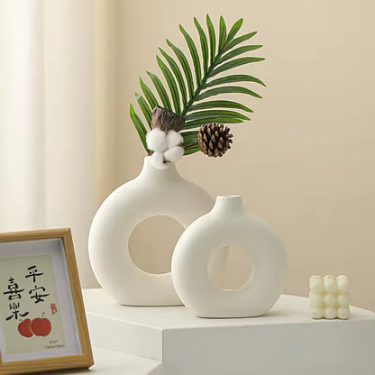 Imitation Ceramic Pure White Vase Decorative Vasen Single Branch Flower Arranging Ornament Donut Design Flowerpot Table Home Decor