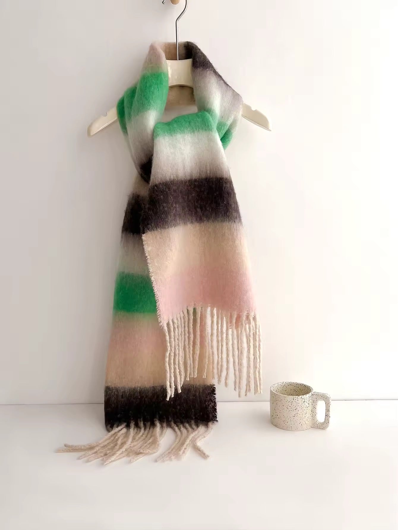 Cashmere Autumn Winter Plaid Scarf Women Luxury Accessories Warmth Polychrome Tassels Pashmina Scarf Furry Mohair Shawl Women Woollen