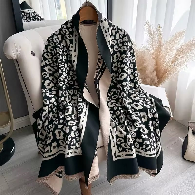 New Scarf Leopard Print Cheetah Scarf Thickened Animal Print Warm Cashmere Double Sided Scarves Luxury Pashmina Viscose Wool Fashion Shawl Women Allure UK