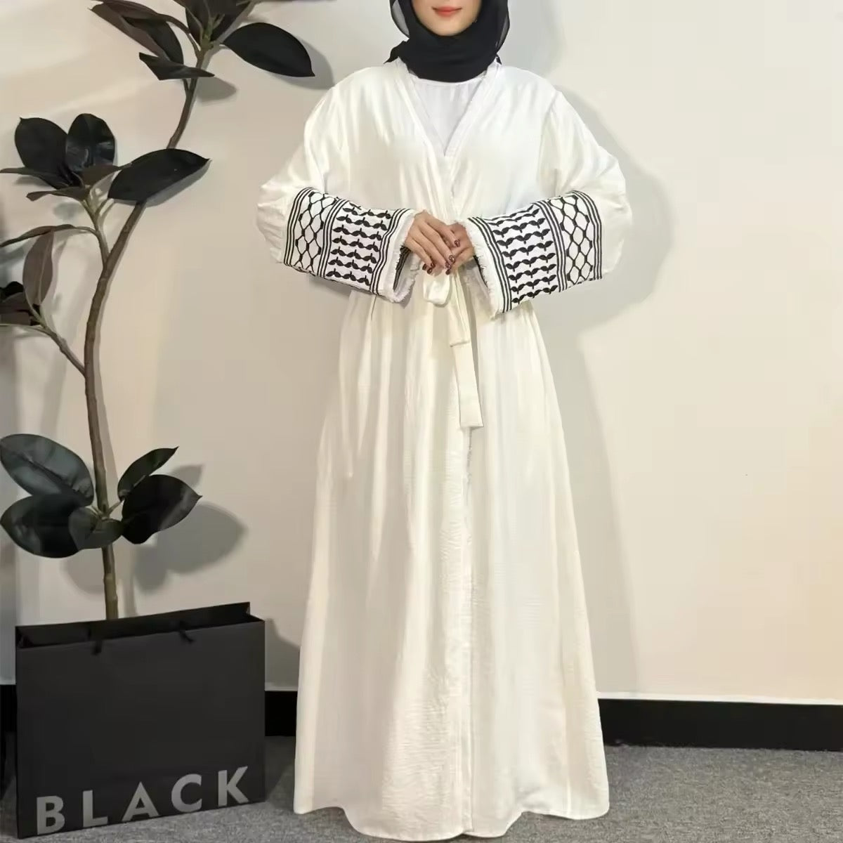 Open Front Abaya Muslim Long Sleeve Cardigan Abayas Maxi Dress Women's Clothing Tassel Embroidery Out Kaftans Women Abaya Jilbabs