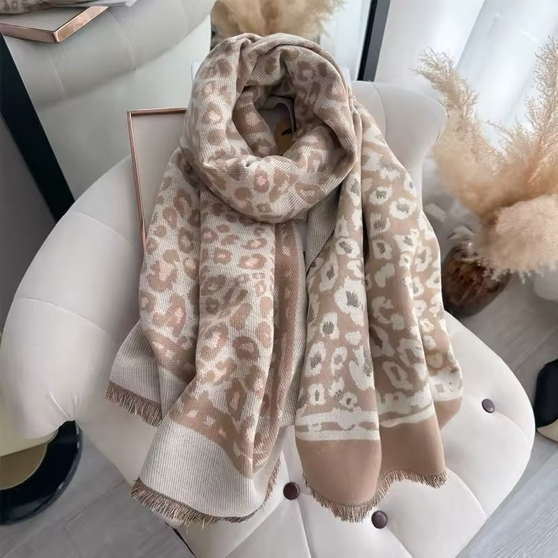 New Scarf Leopard Print Cheetah Scarf Thickened Animal Print Warm Cashmere Double Sided Scarves Luxury Pashmina Viscose Wool Fashion Shawl Women Allure UK