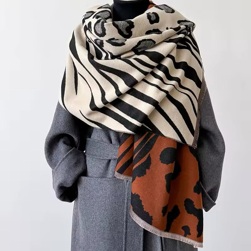 New Scarf Tiger and Leopard Print Scarf Thickened Animal Print Warm Cashmere Double Sided Scarves Luxury Pashmina Viscose Wool Fashion Shawl Women Allure UK